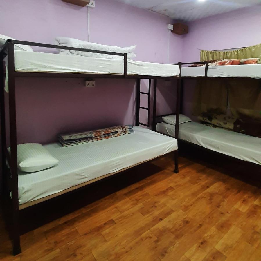 Margik Backpackers Hostel Ποκάρα Εξωτερικό φωτογραφία
