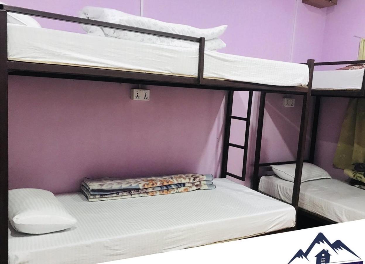 Margik Backpackers Hostel Ποκάρα Εξωτερικό φωτογραφία