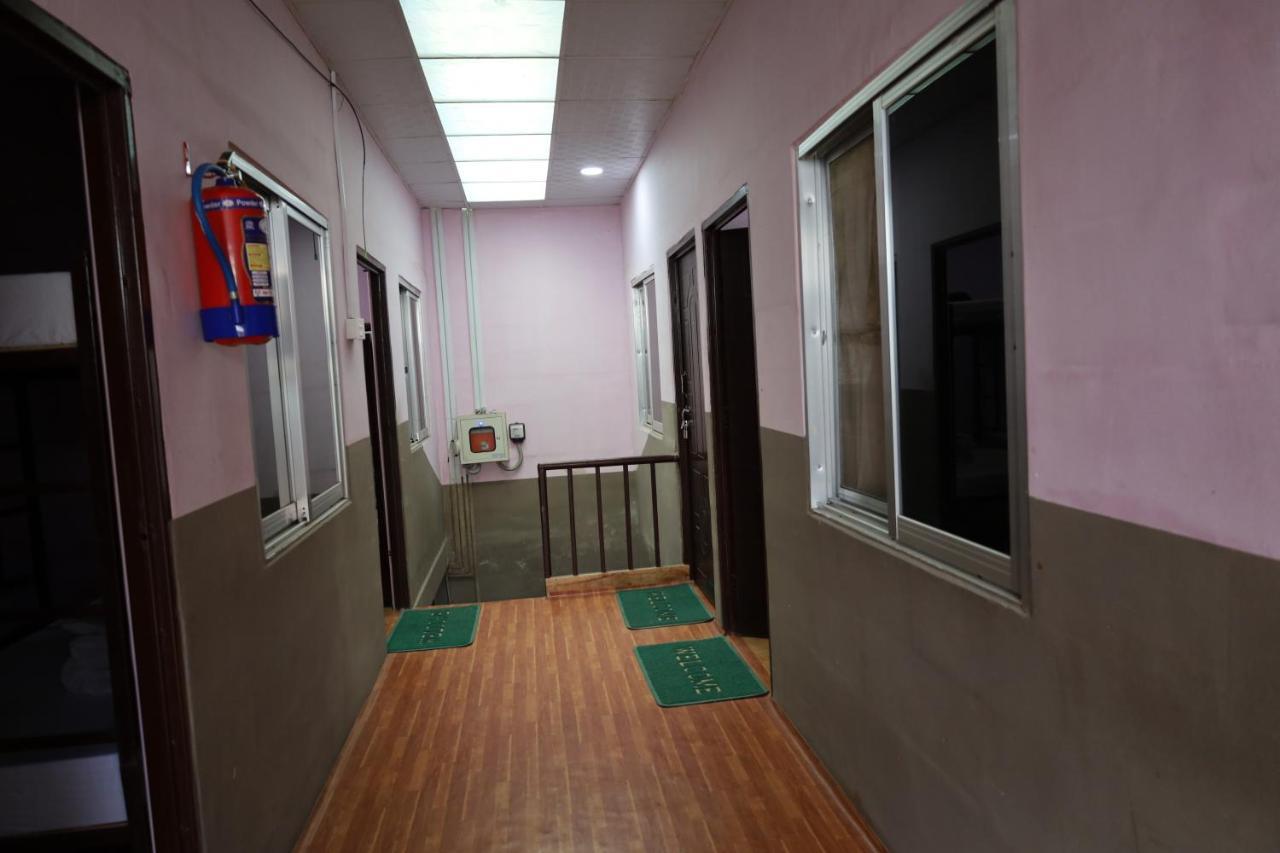 Margik Backpackers Hostel Ποκάρα Εξωτερικό φωτογραφία